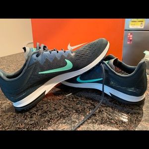 Nike Air Zoom Streak LT 4